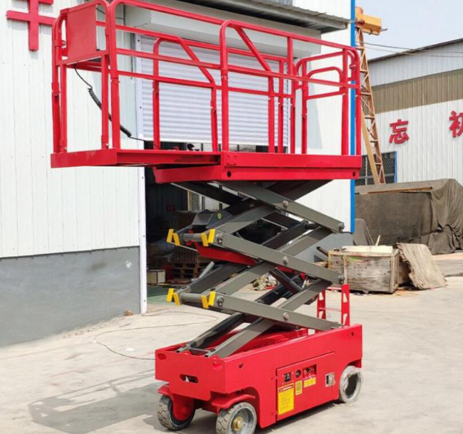 哈巴河移动剪叉式升降机